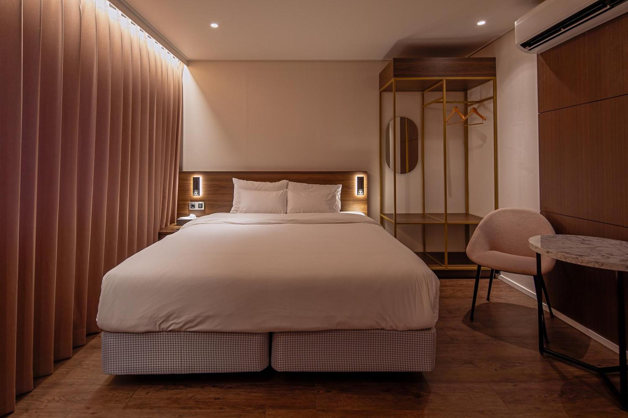 Cloud In Hotel Mokpo Peace Square ภายนอก รูปภาพ