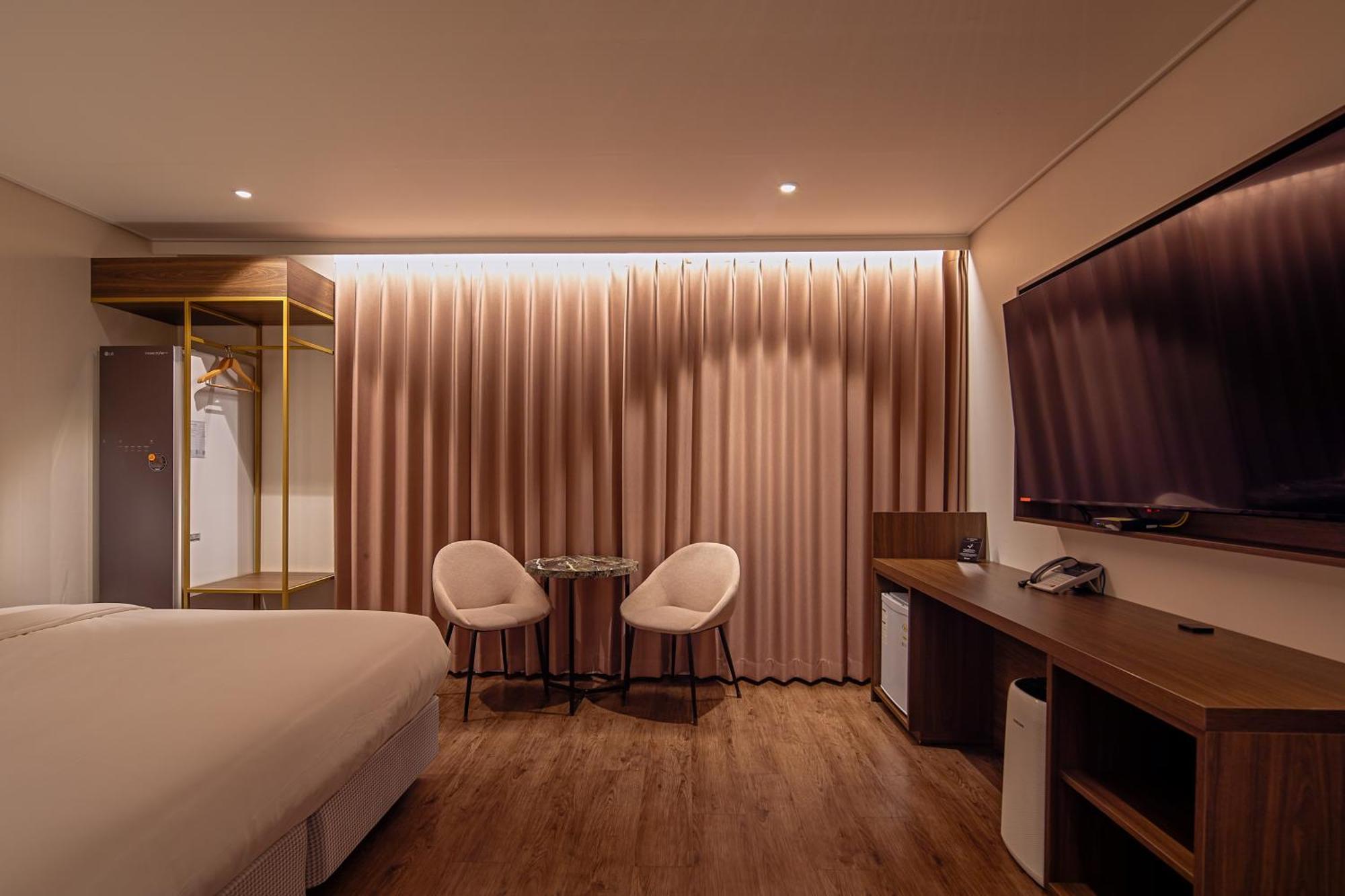 Cloud In Hotel Mokpo Peace Square ภายนอก รูปภาพ
