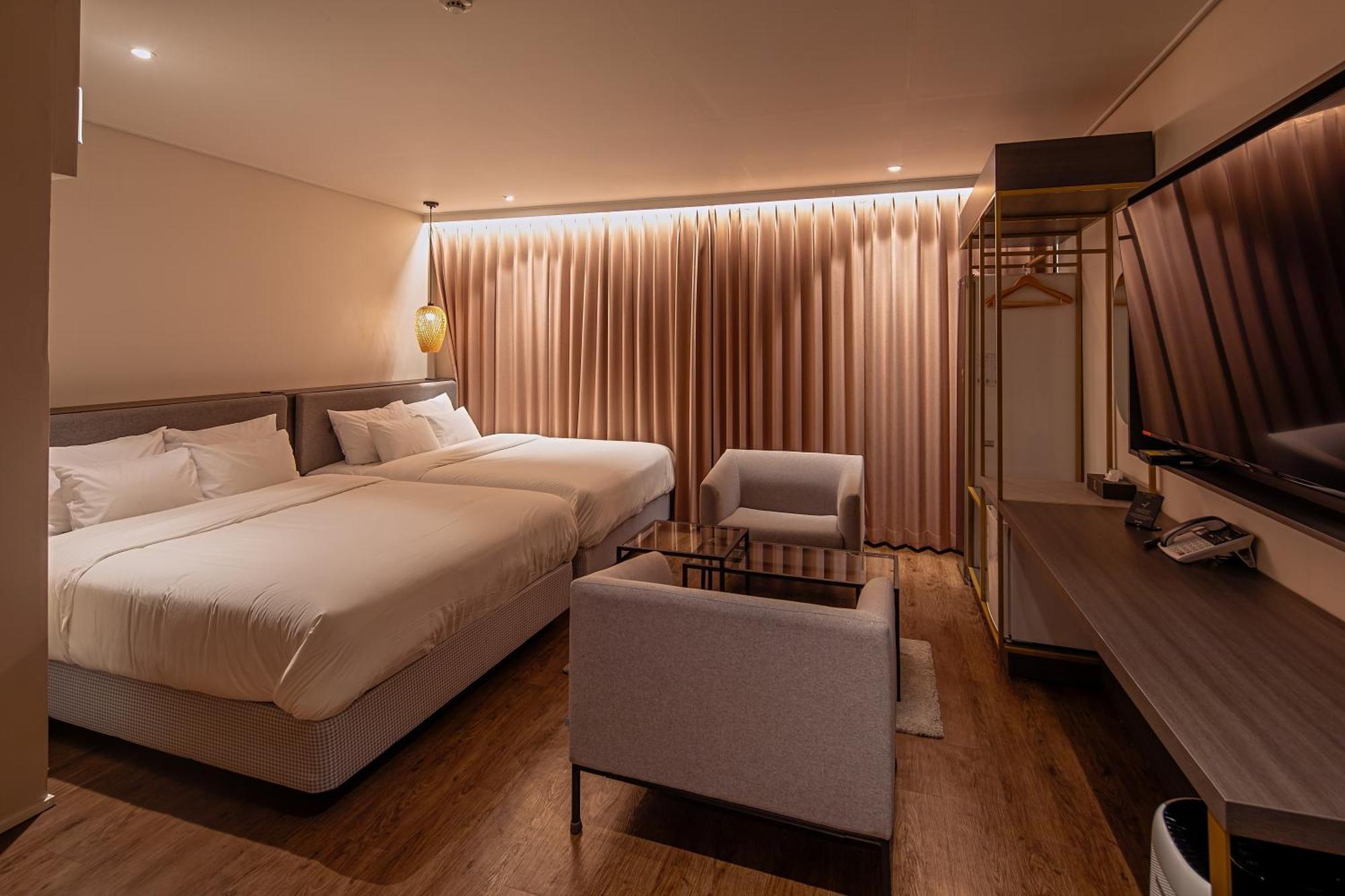 Cloud In Hotel Mokpo Peace Square ภายนอก รูปภาพ